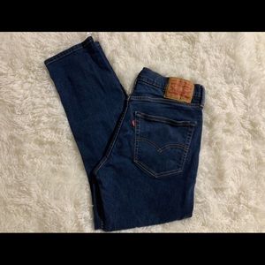 Levi’s 522 Straight Leg Hi Rise Jeans. 32/30